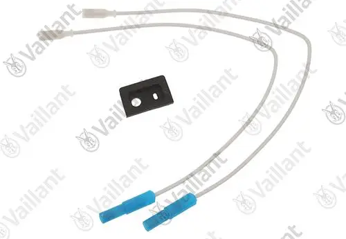 Vaillant Zündkabel-Set bestehend aus zwei Kabeln mit blauen Anschlussklemmen und einem schwarzen Halter. Geeignet für spezifische Vaillant Heizgeräte.
